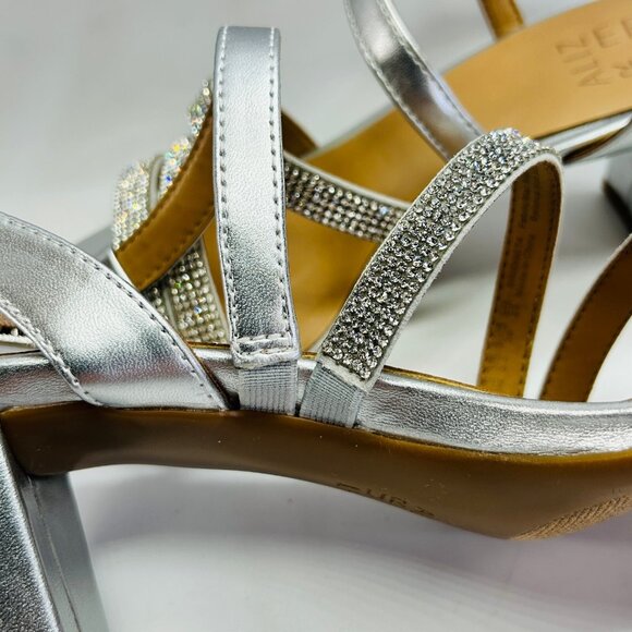 Naturalizer Bridget 4 Rhinestone Block Heel Sandal Size 6M Silver Dress Shoe - Picture 10 of 16